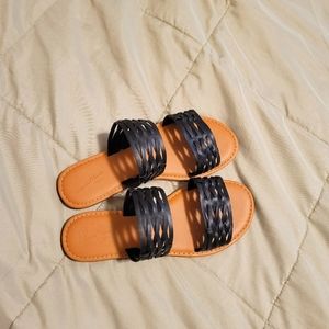 Women's size 6, black sandals